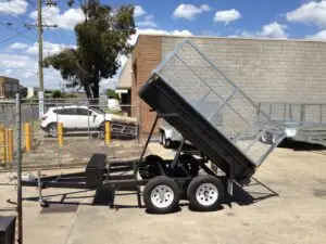 8x5 Tandem Tipper with 380mm side and 800mm Cage 2000kg ATM