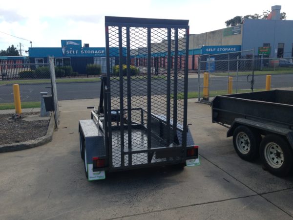 Scissor lift trailer Plant trailer