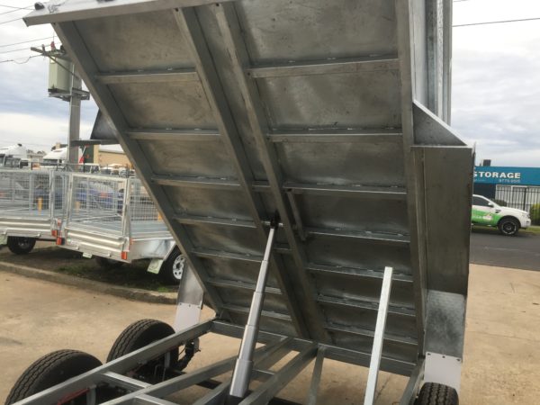 galvanised galvanized tandem hydraulic tipper