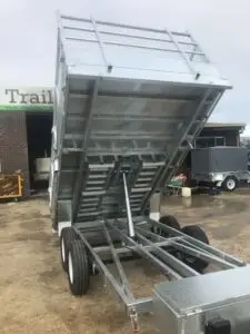 12x7 Flat top Tandem Hydraulic Tipper Trailer 3500kg ATM 3.5 Ton , Ramps, 600mm cage