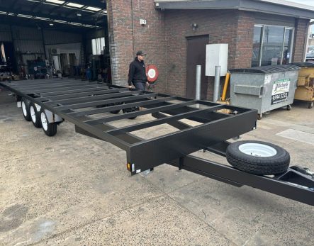 Trailer Options for Transporting Machinery and Heavy Equipment